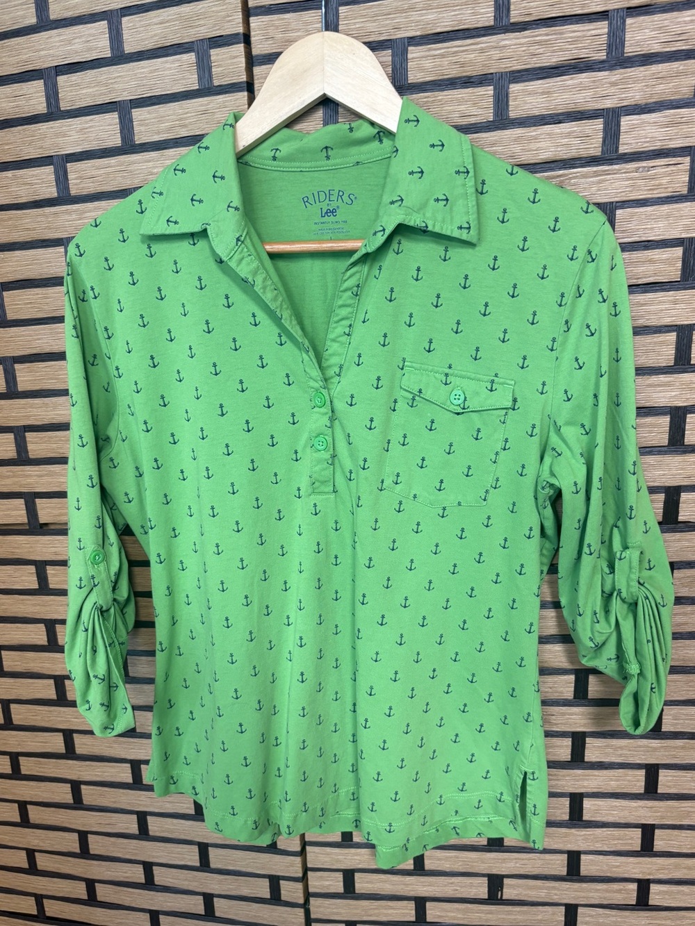 Riders By Lee Green Anchor Button Down Top Size Large